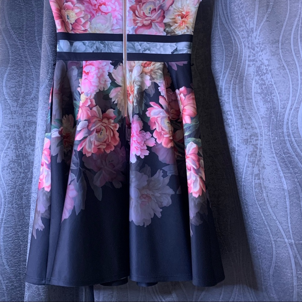 Ted Baker London Size 2
